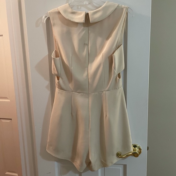 Finders Keepers the logic romper - Picture 4 of 5